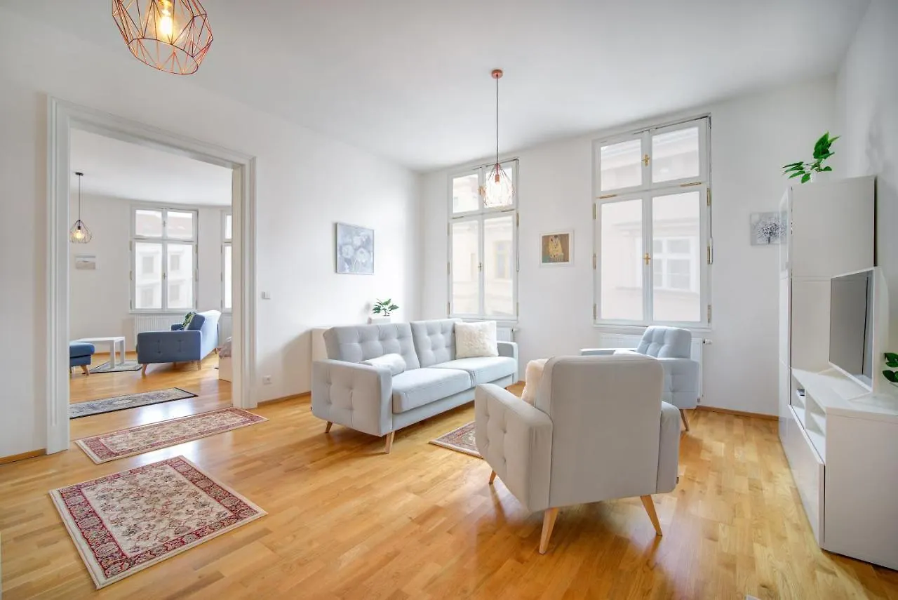 Bishop Apartments Brno